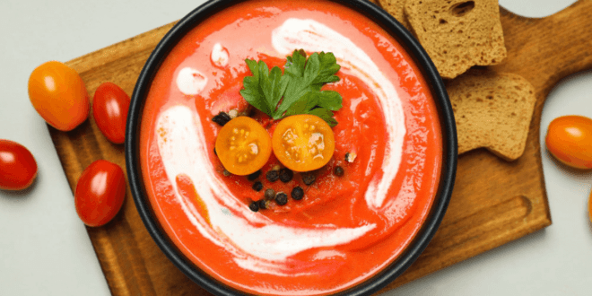 Vegan tomato soup recipe with coconut milk