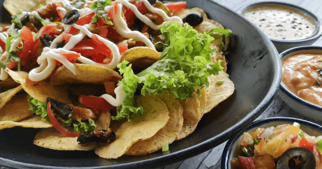 Naan Chips with Dips